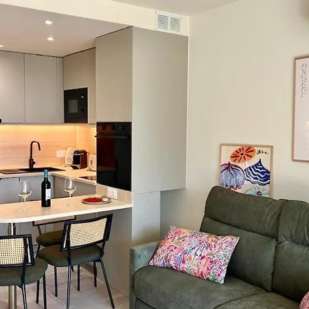 Le Vent D'ange Apartment *